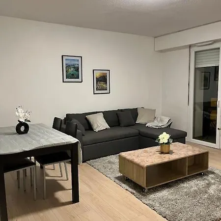 Maghy A Apartment *