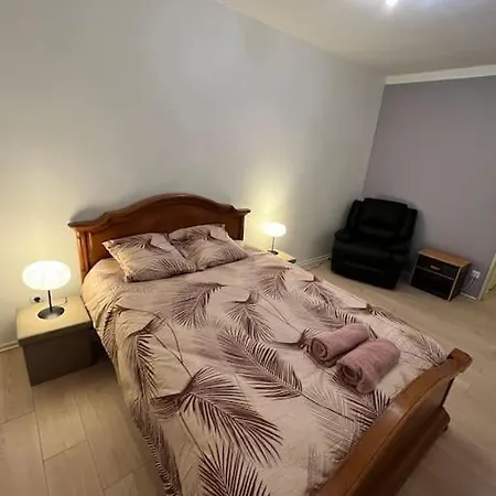 Maghy A Apartment *